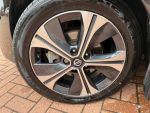 Nissan Leaf 40kWh N-Connecta Auto 5dr - Image 2