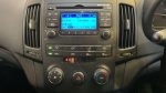 Hyundai i30 1.4 Comfort Euro 5 5dr - Image 2