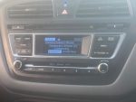 Hyundai i20 1.4 CRDi SE Euro 6 5dr - Image 2