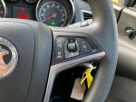 Vauxhall Astra 1.6 16v Exclusiv Euro 5 5dr - Image 4