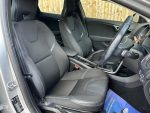 Volvo V40 2.0 T2 GPF Momentum Nav Plus Euro 6 (s/s) 5dr - Image 5