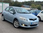 Toyota Auris 1.4 VVT-i T3 5dr - Image 2