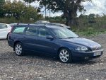 Volvo V70 2.3 T5 SE 5dr - Image 8