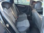Volkswagen Passat 2.0 TDI BlueMotion Tech Highline Euro 5 (s/s) 4dr - Image 3