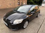 Toyota Auris 1.6 VVT-i SR 5dr - Image 3