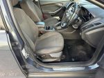 Ford Focus 1.6 Titanium Euro 5 5dr - Image 5