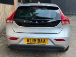 Volvo V40 2.0 T2 GPF Momentum Nav Plus Euro 6 (s/s) 5dr - Image 3
